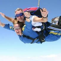 skydiver-pic